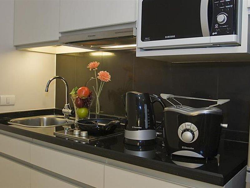 Citadines Sukhumvit 23 Bangkok Aparthotel Eksteriør bilde