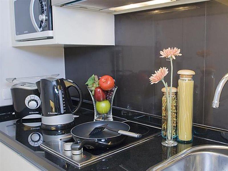Citadines Sukhumvit 23 Bangkok Aparthotel Eksteriør bilde