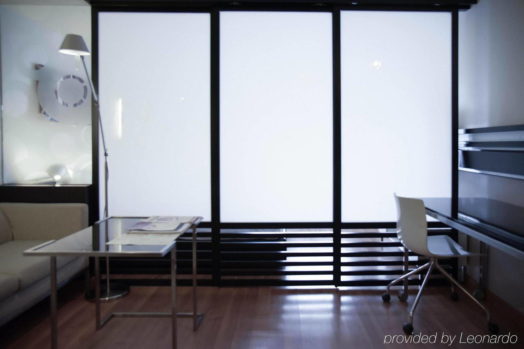 Citadines Sukhumvit 23 Bangkok Aparthotel Eksteriør bilde